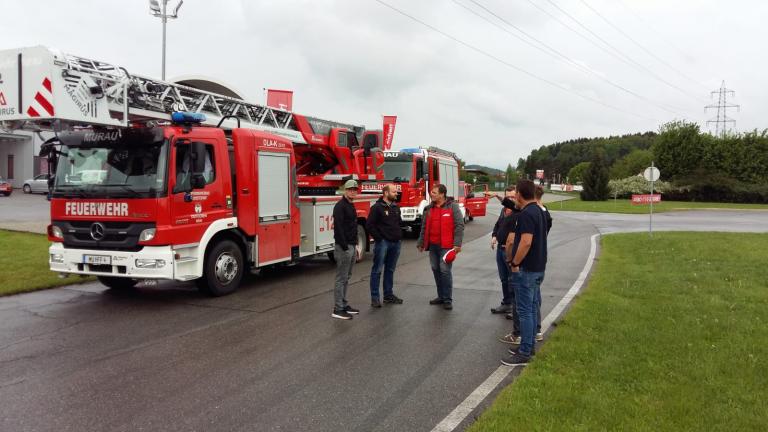 Fahrsicherheitstraining mit der  Feuerwehr